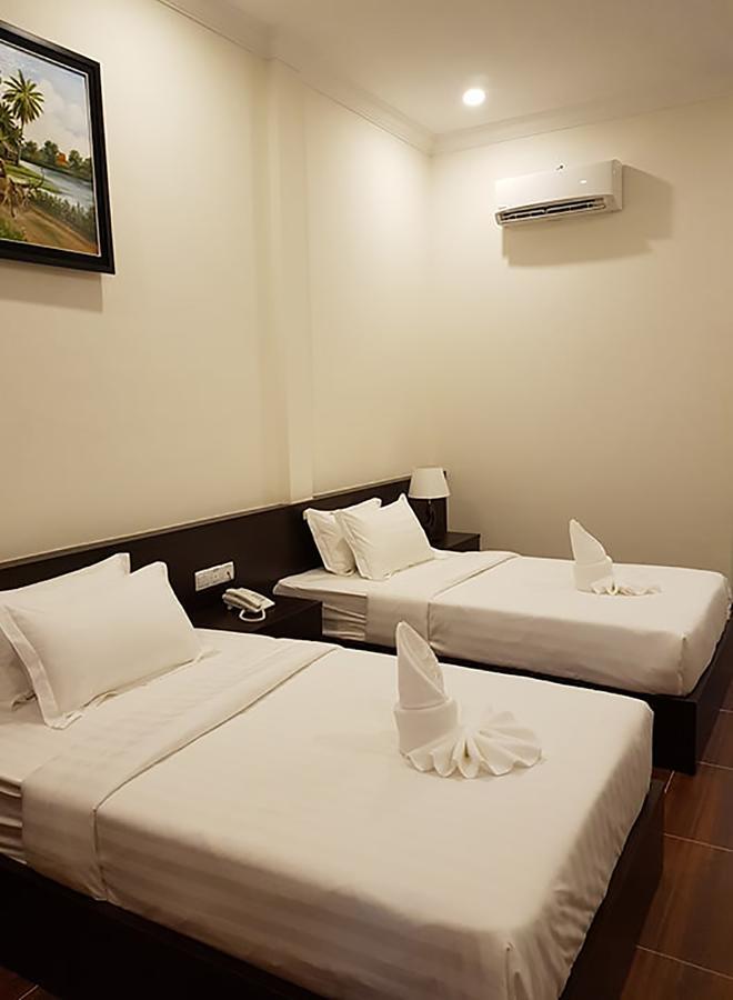 Apple Hotel Two - Near Phnom Penh Airport Exterior foto