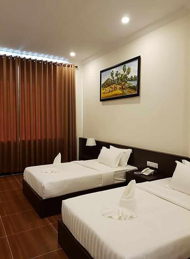 Apple Hotel Two - Near Phnom Penh Airport Exterior foto